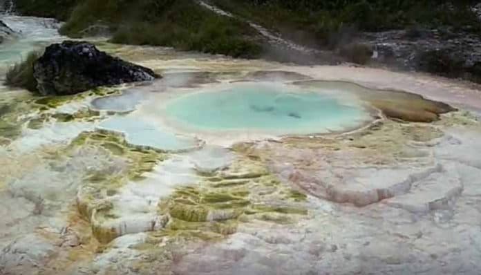 kadis_pariwisata_taput_sebut_event_f1h20_sangat_berdampak_pada_peningkatan_perekonomian