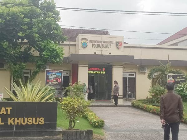 kadis_pendidikan_madina_ditangkap_ditkrimsus_polda_sumut