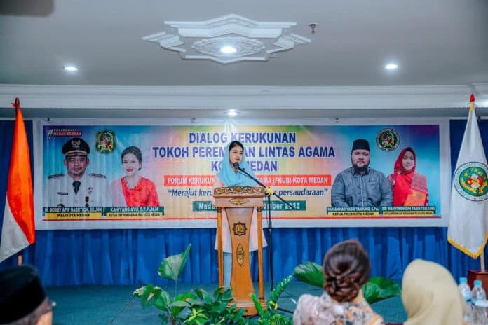 kahiyang_ayu_apapun_agamanya_kita_tetap_saudara