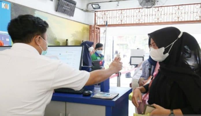 kai_divre_i_sumut_sediakan_16936_kursi_pada_masa_angkutan_lebaran