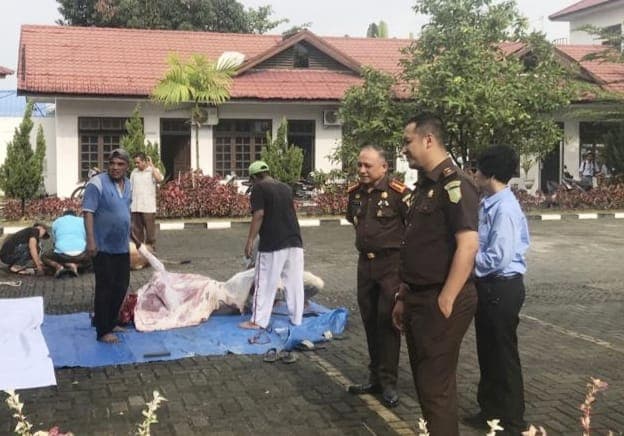 kajari_deli_serdang_dengan_berkurban_diharapkan_dapat_menebar_kebaikan
