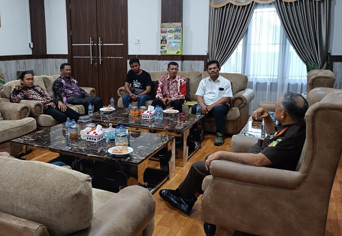 kajari_deli_serdang_dukung_seminar_pwi_ramah_anak
