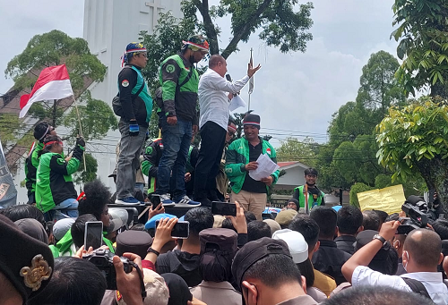 kaji_tuntutan_masyarakat_akibat_kenaikan_bbm_pemprovsu_gandeng_bi_dan_bps_sumut