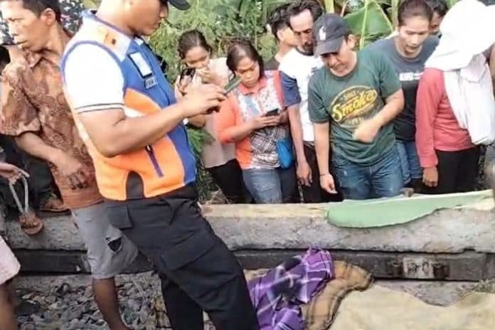 kakek_ini_tewas_mengenaskan_disambar_kereta_api_di_kisaran
