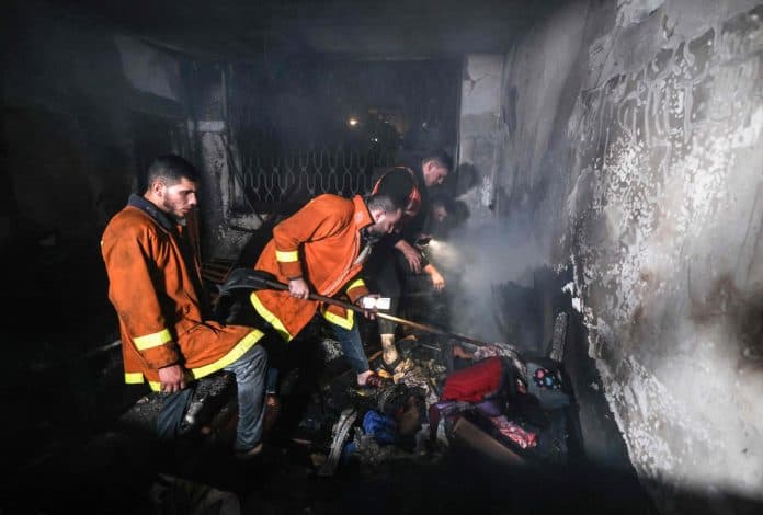 kamp_jabaliya_di_gaza_terbakar_21_orang_tewas