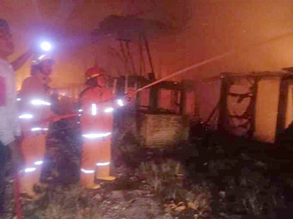 kandang_ternak_ayam_di_jalan_kebun_tebing_tinggi_ludes_terbakar