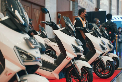 kantongi_tkdn_di_atas_40_3_motor_listrik_ini_disubsidi_rp7_juta