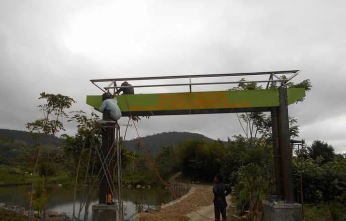 kantor_desa_simempar_di_luar_wilayah_desa_disoal_warga