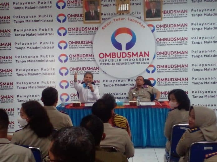 kantor_pertanahan_kabupaten_nias_selatan_masuk_zona_merah_dalam_tingkat_pelayanan_publik