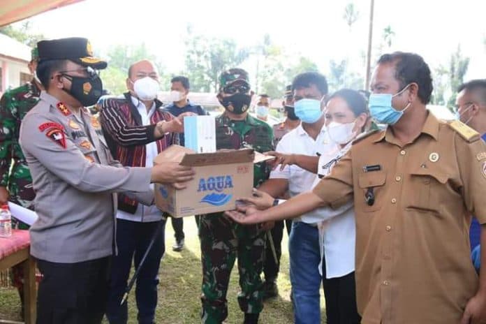 kapolda_sumut_dan_pangdam_ibb_tinjau_penanganan_kasus_covid_19_di_huta_gurgur_garoga