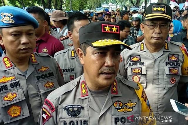 kapoldasu_laporkan_bila_ada_tetangga_yang_menyimpang