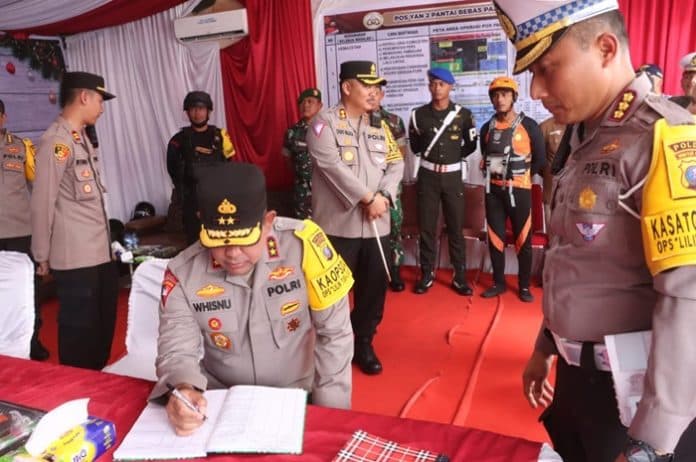 kapoldasu_pastikan_pengamanan_nataru_optimal_di_kawasan_danau_toba