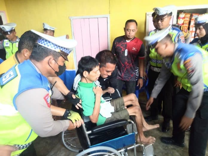 kapolres_batu_bara_bantu_madrasah_dan_anak_disabilitas
