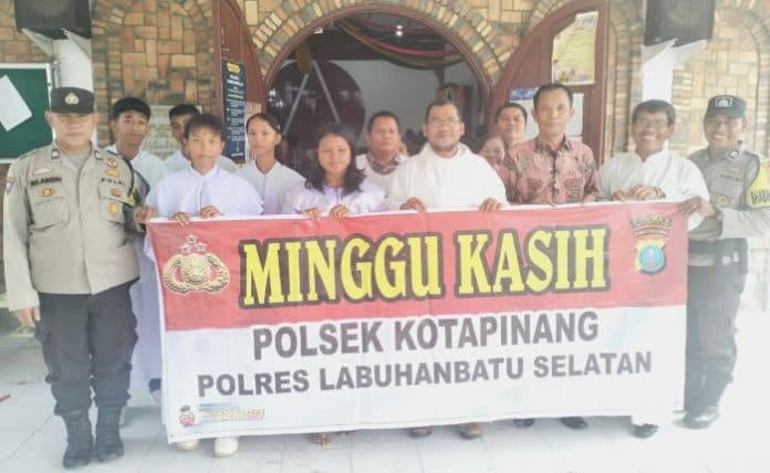 kapolres_labusel_ajak_warga_hidup_berdampingan_dan_rukun