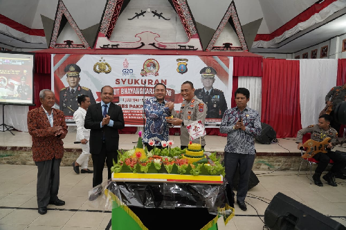 kapolres_pakpak_bharat_bersyukur_polri_masih_dicintai_masyarakat