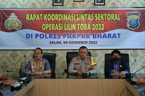 kapolres_pakpak_bharat_pimpin_rakor_lintas_operasi_lilin_toba_2022
