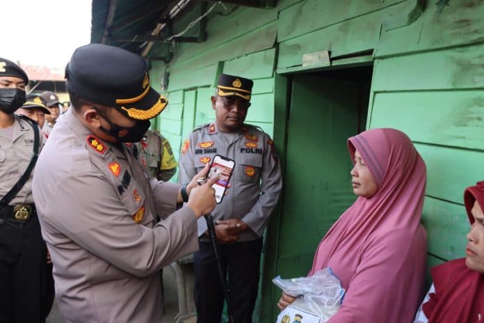 kapolres_tanah_karo_sosialisasikan_layanan_pengaduan_whatsapp_dan_medsos