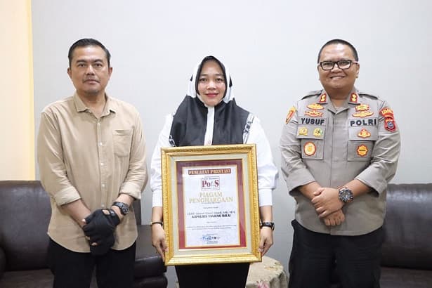 kapolres_tanjungbalai_peroleh_penghargaan_polis