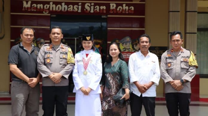 kapolres_tapteng_terima_kunjungan_violetha_agryka_sianturi_paskibraka_ikn