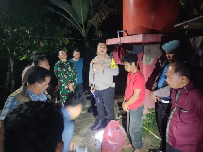 kapolres_taput_dan_dandim_0210_tu_gerebek_kampung_narkoba_seorang_pengedar_ditangkap
