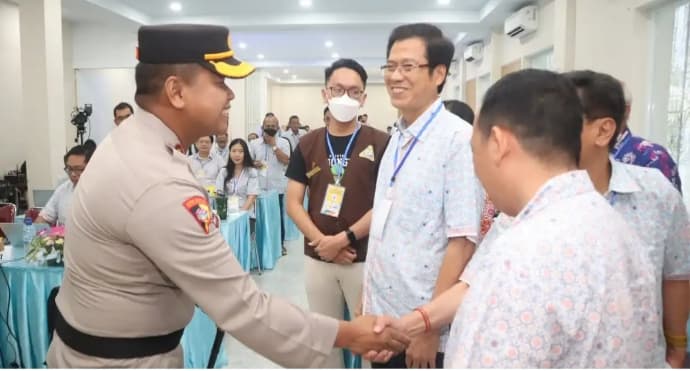 kapolres_tebing_tinggi_pastikan_keamanan_dan_kenyamanan_kegiatan_mbi