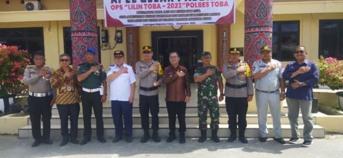 kapolres_toba_ingatkan_anggota_deteksi_dini_kejahatan_saat_operasi_lilin_berlangsung