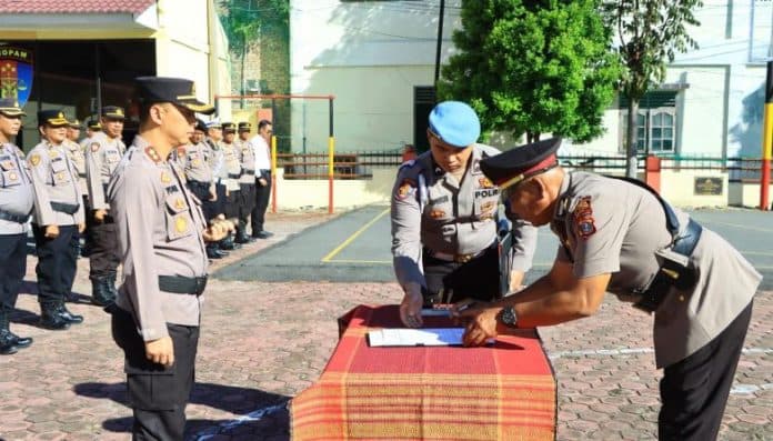 kapolsek_pangururan_yang_baru_resmi_dilantik