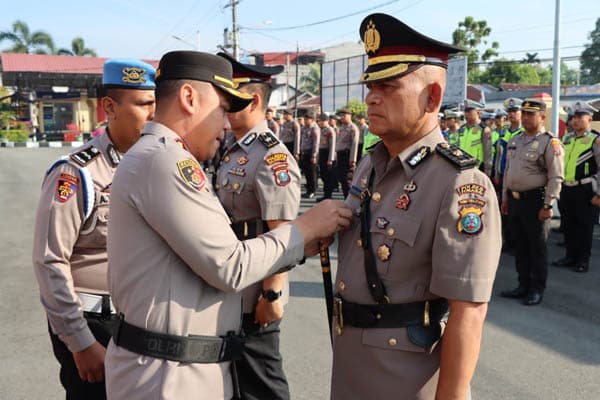 kapolsek_tanah_jawa_jabat_kabag_sdm_polresta_deli_serdang