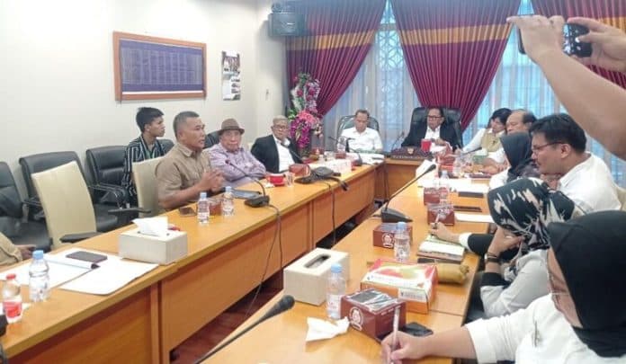 kartu_kuning_unesco_pptd_kalau_nggak_sanggup_mundur