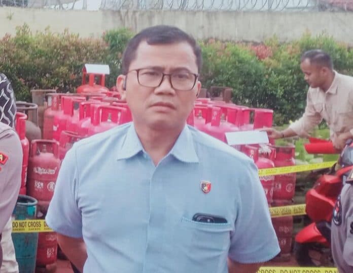 kasus_air_campur_minyak_di_sinaksak_polda_sumut_bungkam