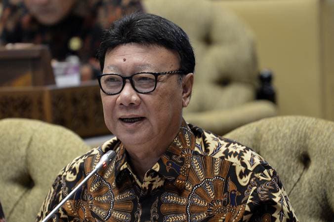 kasus_covid_19_melonjak_pemerintah_tegaskan_belum_ada_opsi_lockdown