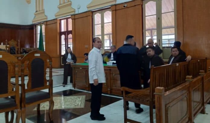kasus_korupsi_apd_covid_19_besok_kadinkes_sumut_akan_bacakan_eksepsi
