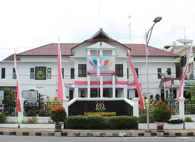 kasus_pd_paus_lebih_setahun_kasipidsus_nantilah_tahun_depan_kita_paparkan