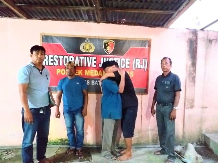 kasus_pembakaran_rumah_di_medang_deras_diselesaikan_lewat_rj