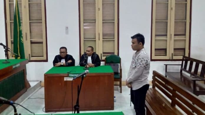 kasus_pemerasan_caleg_anggota_bawaslu_medan_nonaktif_divonis_15_tahun_penjara