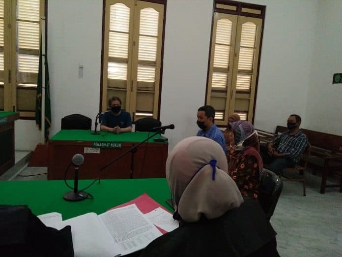 kasus_pengemplang_pajak_rp19_miliar_hakim_tegur_saksi_dari_kpp_medan_polonia
