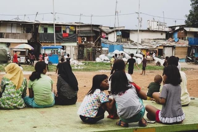 kaum_miskin_mati_karena_corona_atau_mati_kelaparan
