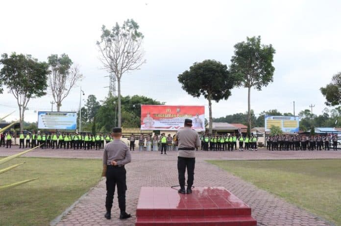kawal_pendistribusi_logistik_pemilu_kapolres_humbahas_harapan_pemilu_aman