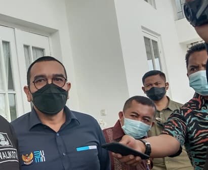 kebut_vaksinasi_di_medan_kementerian_bumn_targetkan_5000_orang_per_hari_selama_dua_bulan