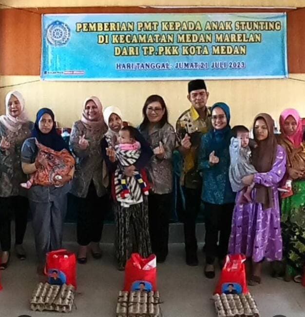 kecamatan_medan_marelan_berikan_makanan_tambahan_kepada_anak_stunting