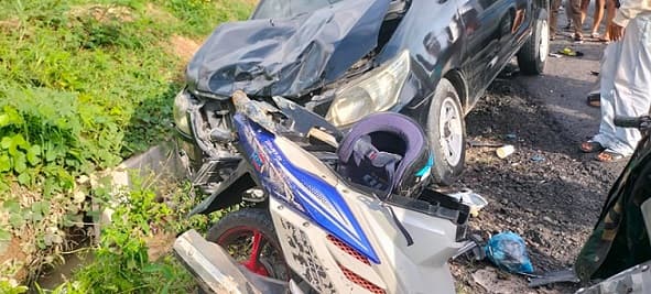 kecelakaan_beruntun_mahasiswa_nabrak_dua_pemotor
