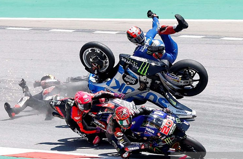 kecelakaan_di_motogp_catalunya_alex_rins_alami_retak_pergelangan_tangan