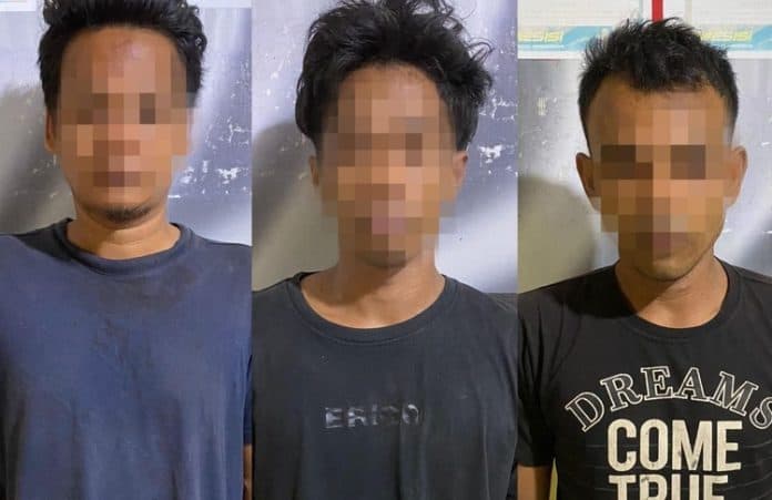 kedapatan_potong_lembu_3_pencuri_di_asahan_ditangkap_warga