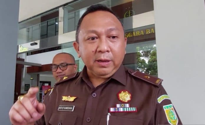 kejagung_periksa_dua_saksi_dari_kemenko_perekonomian_terkait_dugaan_korupsi_impor_gula