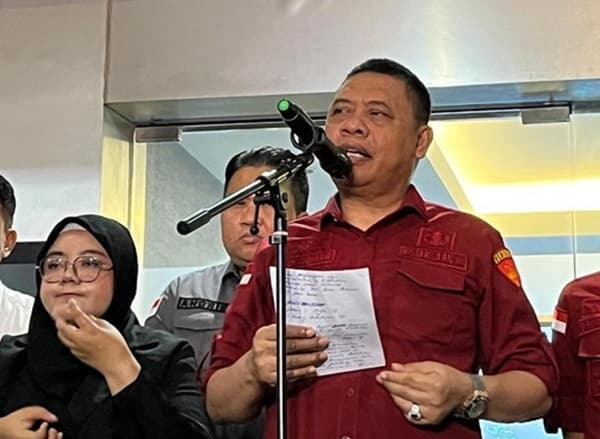kejagung_tetapkan_3_hakim_yang_terjaring_ott_jadi_tersangka