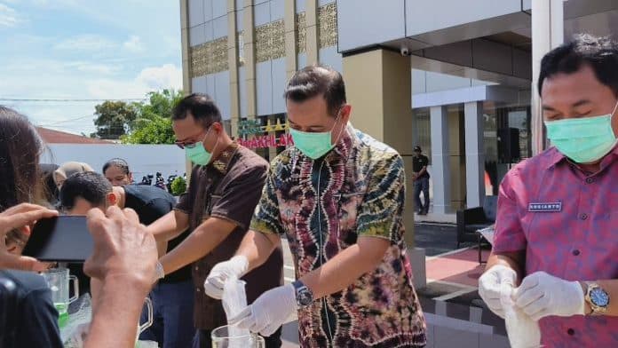 kejari_binjai_musnahkan_barang_bukti_sabu_760_gram_dan_5102_butir_pil_ekstasi