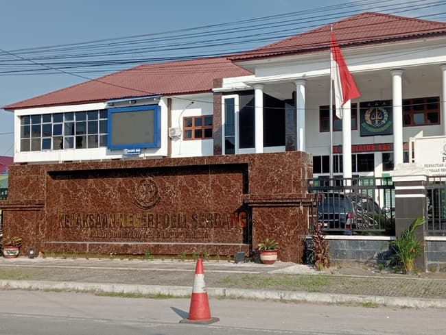kejari_deli_serdang_pantau_kades_tidak_netral_di_pilkada_2024