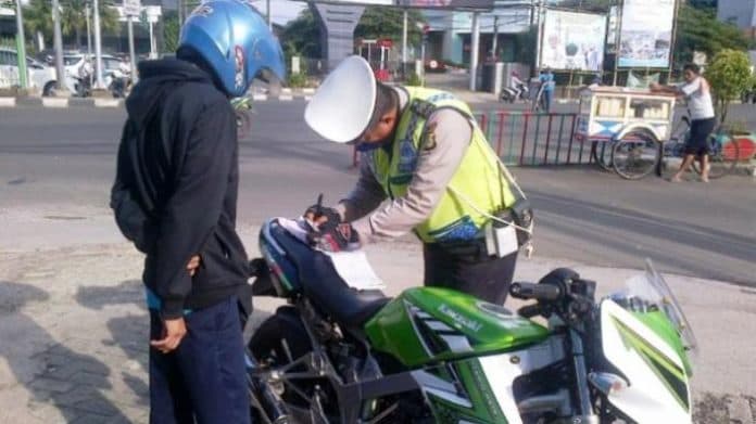 kejari_medan_ingatkan_warga_tidak_gunakan_jasa_calo_saat_urus_tilang