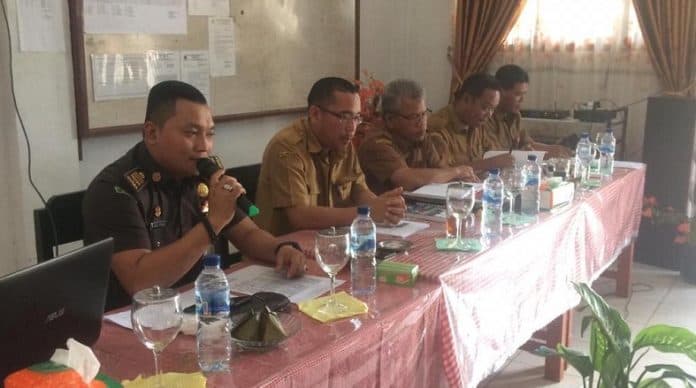 kejari_sosialisasikan_penerangan_hukum_dana_bos