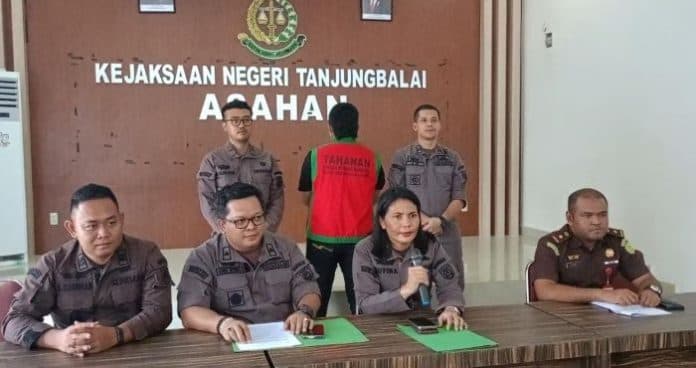 kejari_tanjungbalai_tetapkan_tersangka_baru_korupsi_jalan_lingkar_utara